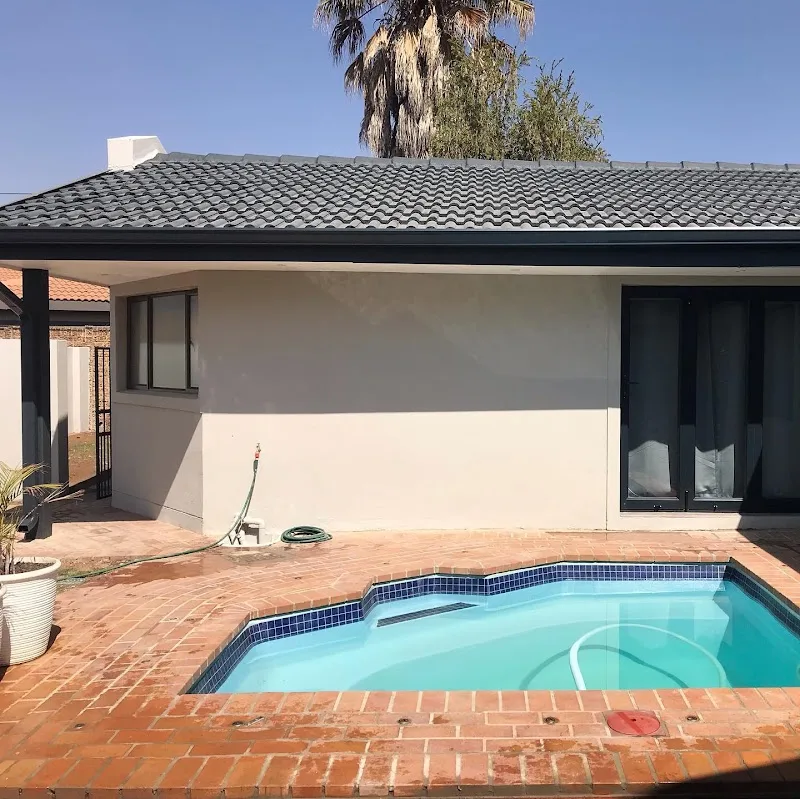 MJ Construction pool & exterior