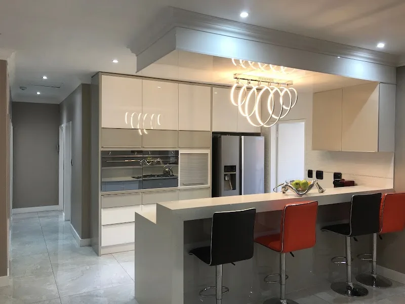 MJ Construction completed kitchen